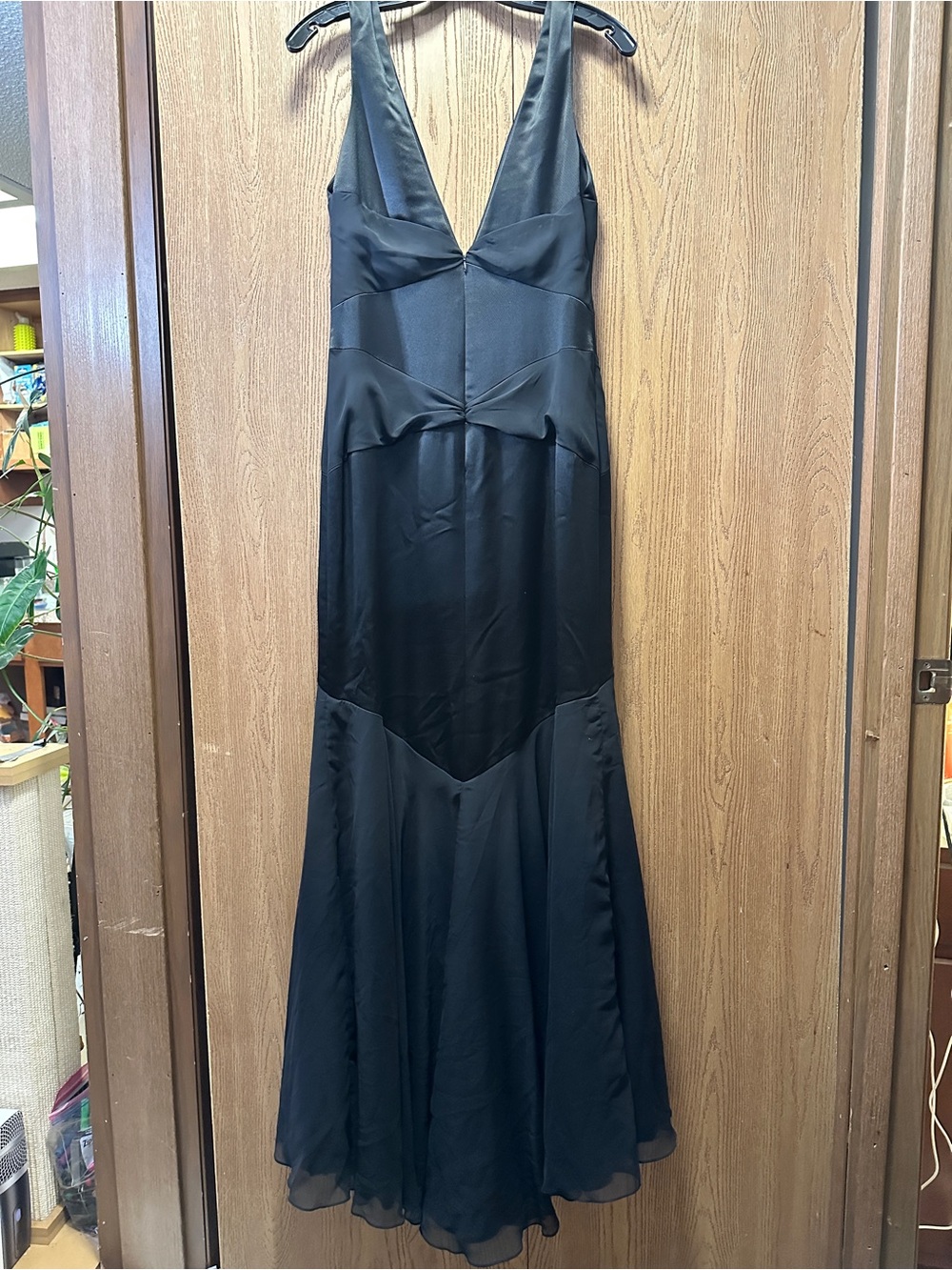 Vintage Black tie formal Vera Wang Black Maxi Evening Gown with Deep V - Picture 2 of 16